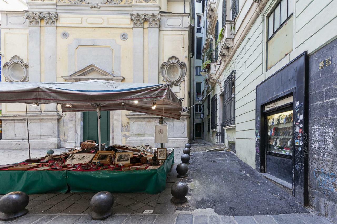 Wood And Stone Apartment In The Historical Center Genua Buitenkant foto